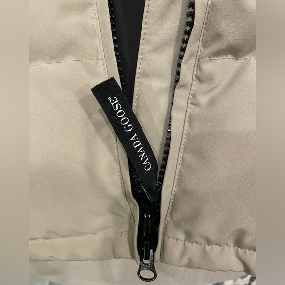 ❄️ NWT CANADA GOOSE Authentic Chelsea Heritage Parka Fur Trim Size S - Picture 7 of 14